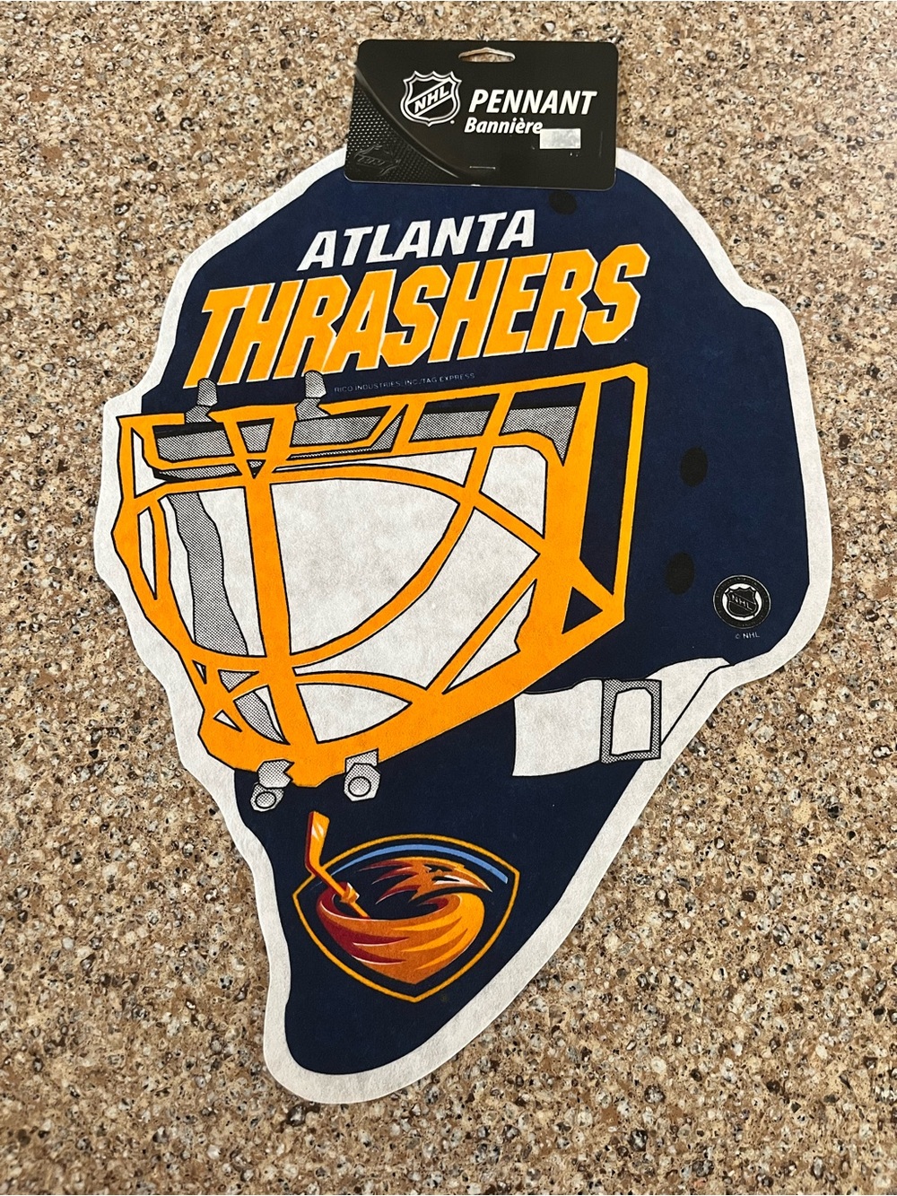 NHL Atlanta Thrashers Helmet Pennant in Navy, Gold & White 13” X 18”